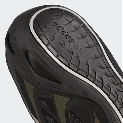 adidas para Bad Bunny x Mercedes - AMG F1 Adi Racer GT Brown - BAD BUNNY X ADIDAS